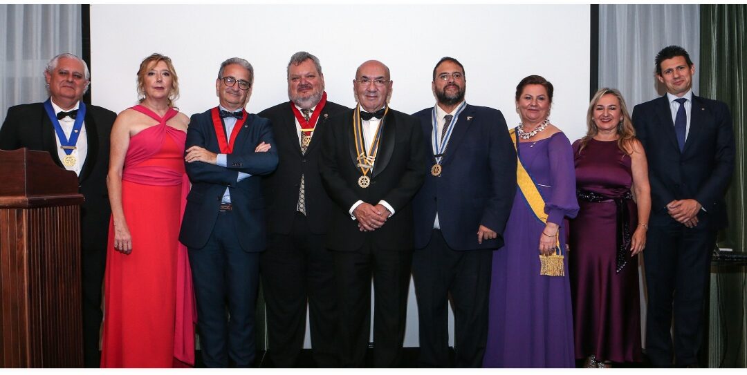 Ceremonia de Cambio de Collares